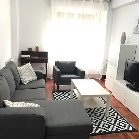 Centro Garaje-parking-free Daire *